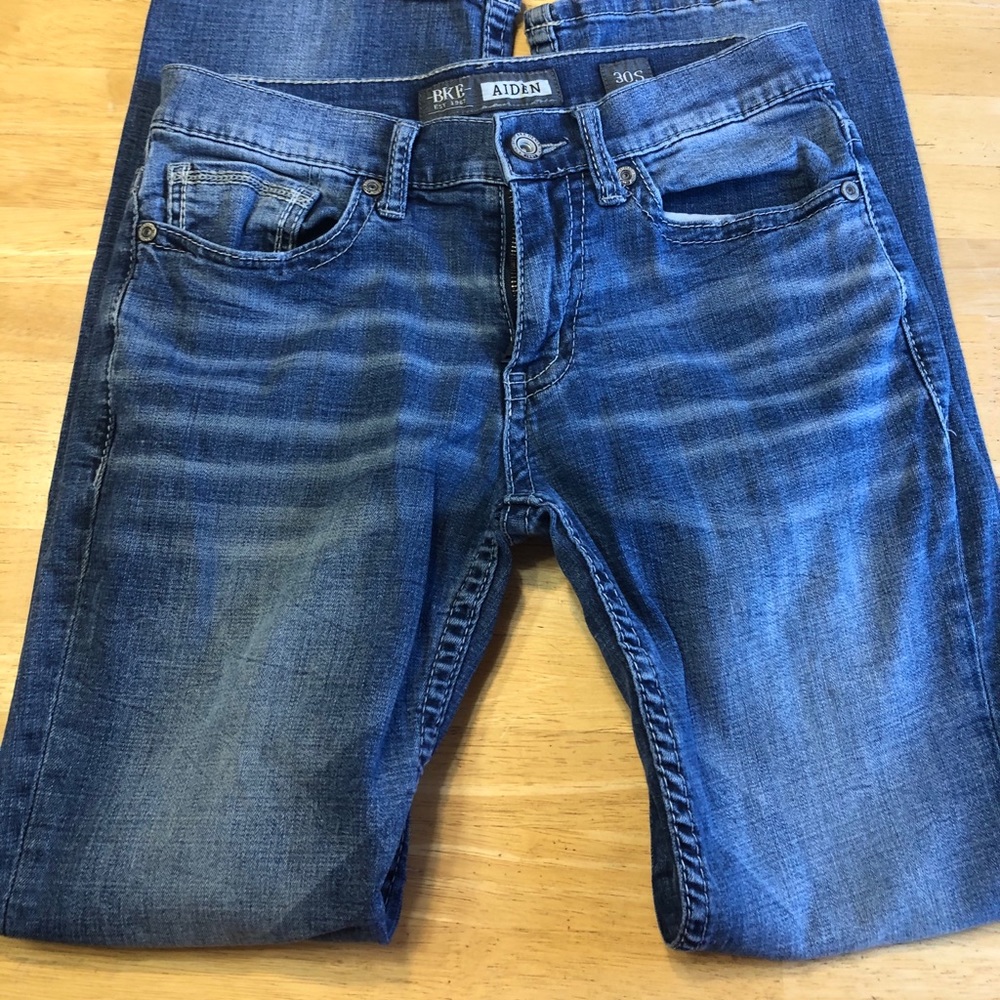 Buckle Jeans